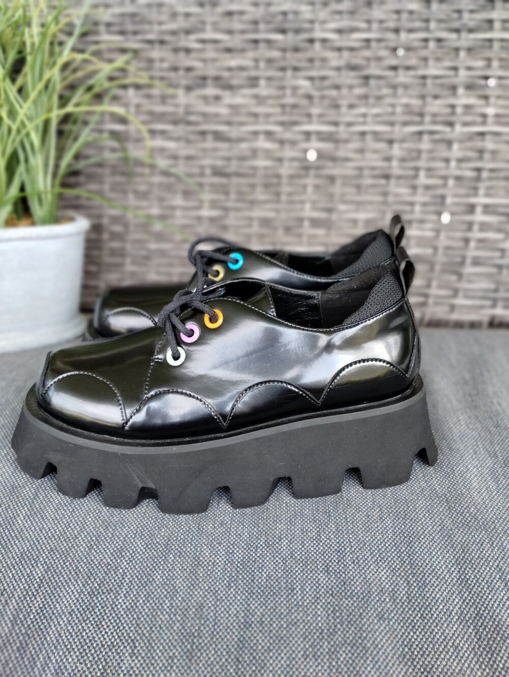 Little Good Y2K Chunky Platform Oxfords Women’s US 6 Black Patent Lace Up